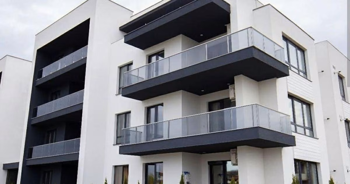 Apartament de vânzare cu 3 camere, mobilat în Voluntari