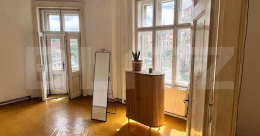Apartament Cetate