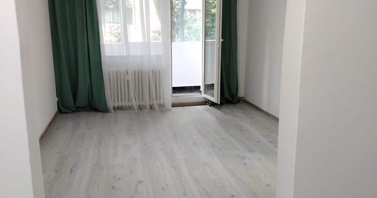 Apartament de vânzare cu 3 camere în zona Tătărași, Iași