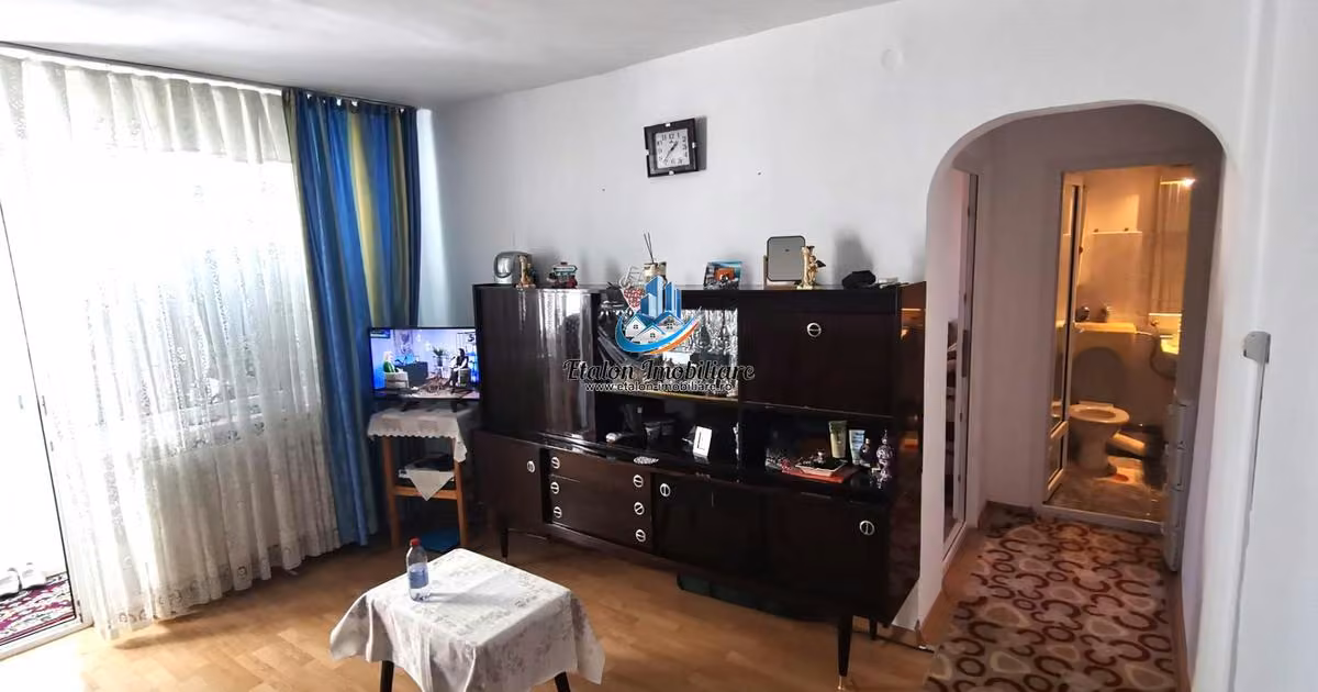Apartament de vânzare cu 2 camere în zona Dărmănești, Piatra-Neamț