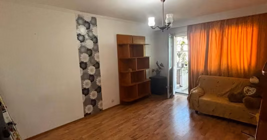 Apartament Războieni
