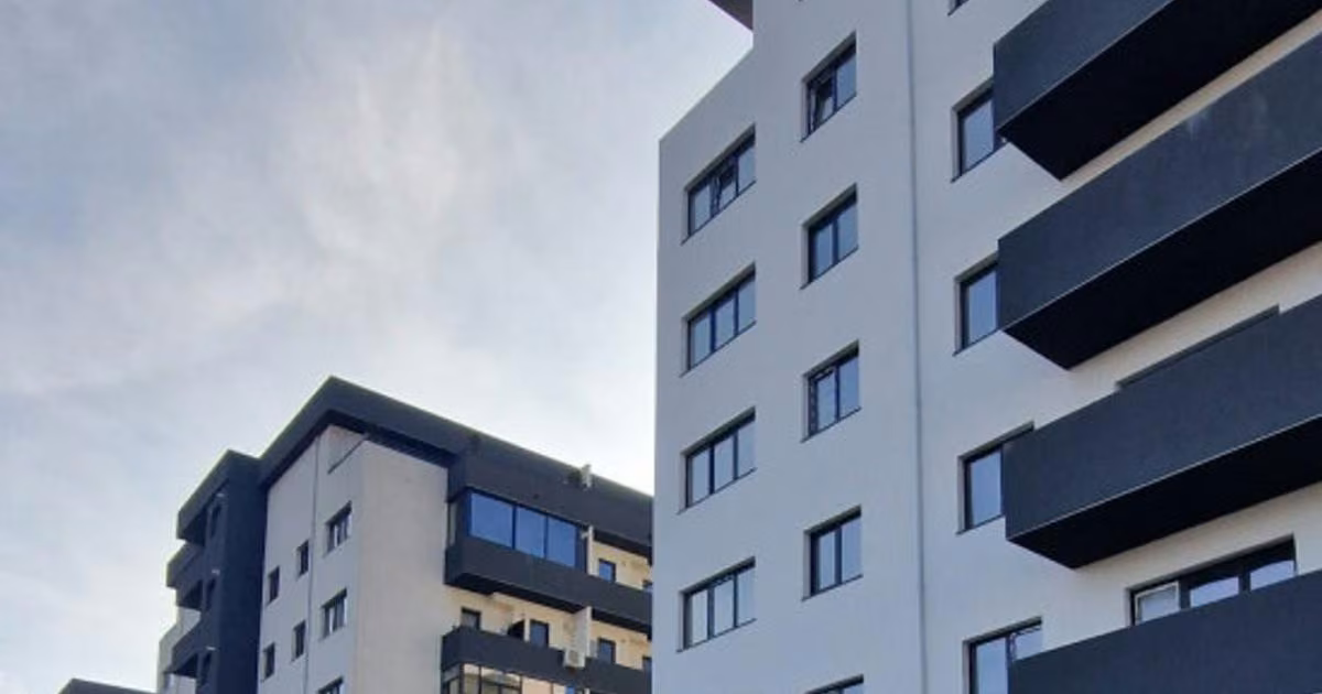 Apartament de vânzare cu 2 camere în zona Craiovei, Pitești