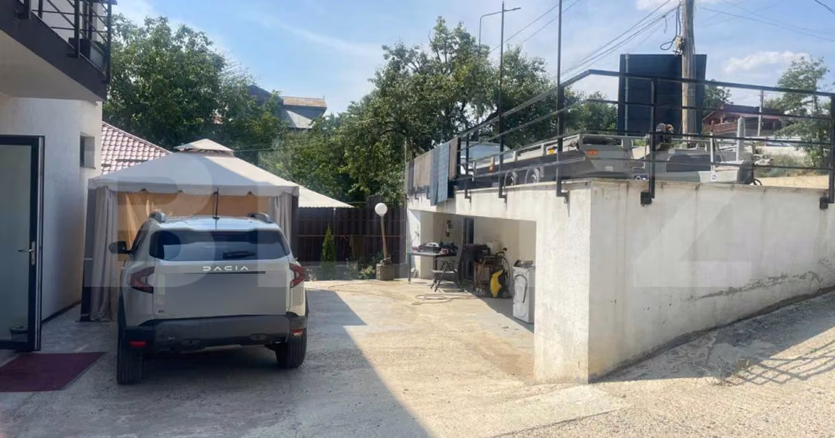 Casă individuală de vânzare cu 6 camere, mobilată în Valea Lupului