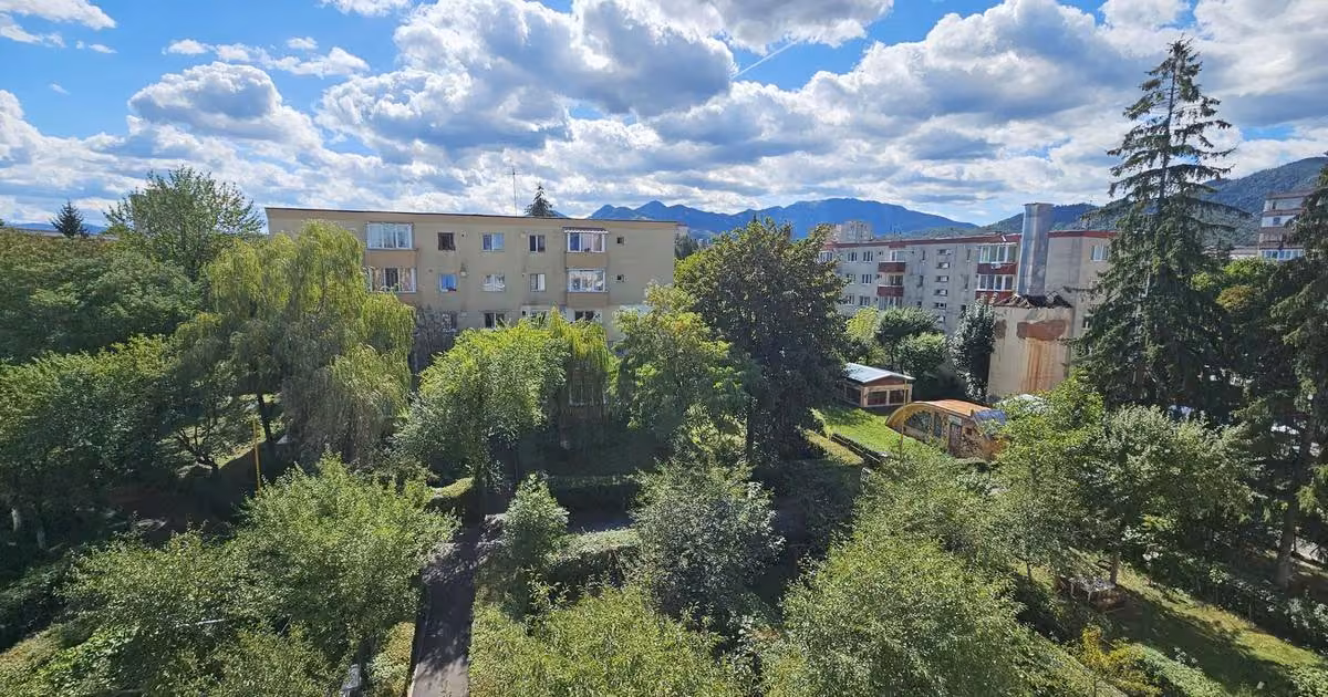 Apartament de vânzare cu 2 camere în zona Astra, Brașov