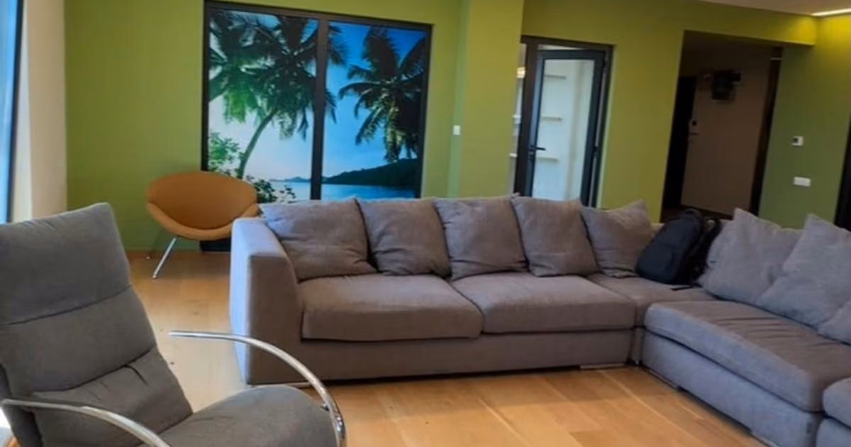 Apartament de vânzare cu 5 camere în Mamaia