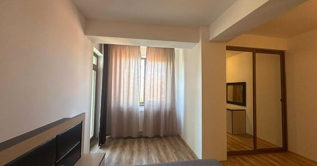 Apartament de vânzare cu 2 camere în Mamaia