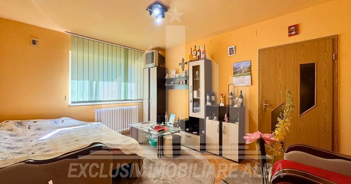 Apartament de vânzare cu 2 camere, mobilat în zona Cetate, Alba Iulia