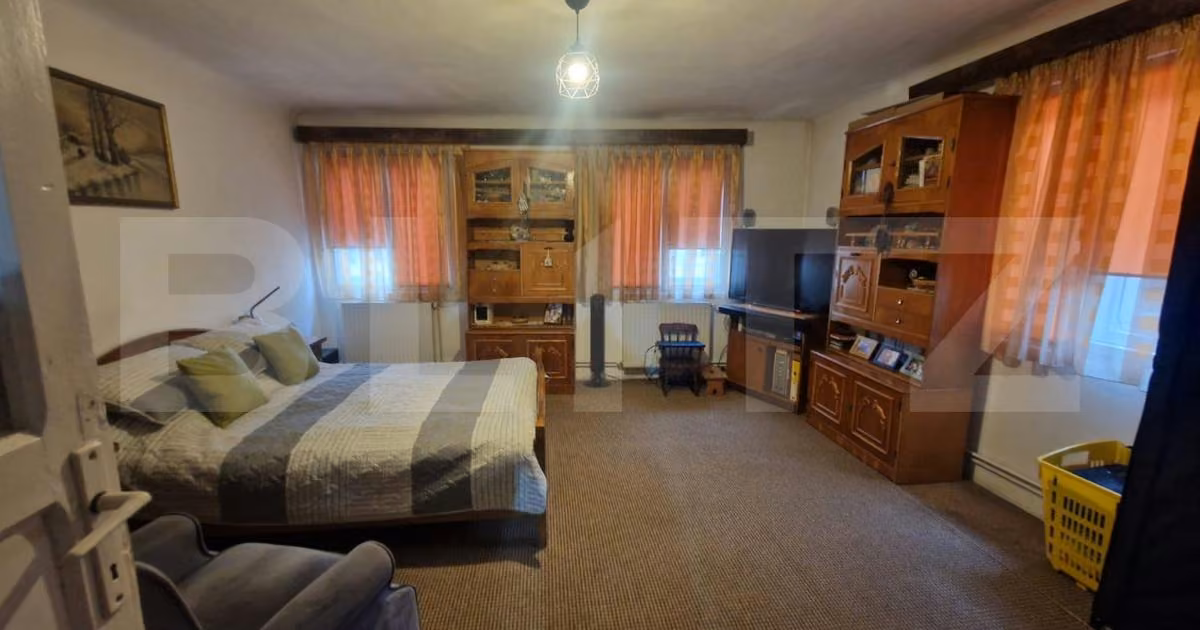 Casă individuală de vânzare cu 6 camere, mobilată în zona Ultracentral, Brașov
