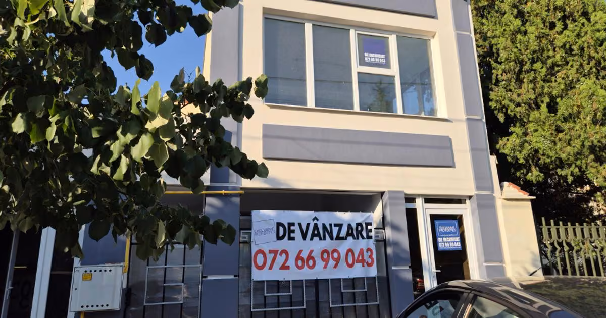 Casă individuală de vânzare cu 7 camere în Alexandria