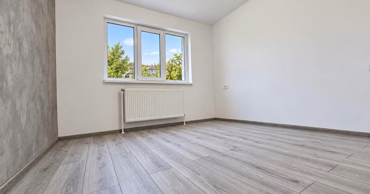 Apartament de vânzare cu 2 camere în zona Dorobanți, Brăila