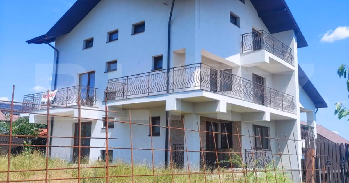 Casă individuală de vânzare cu 4 camere în Valea Adâncă