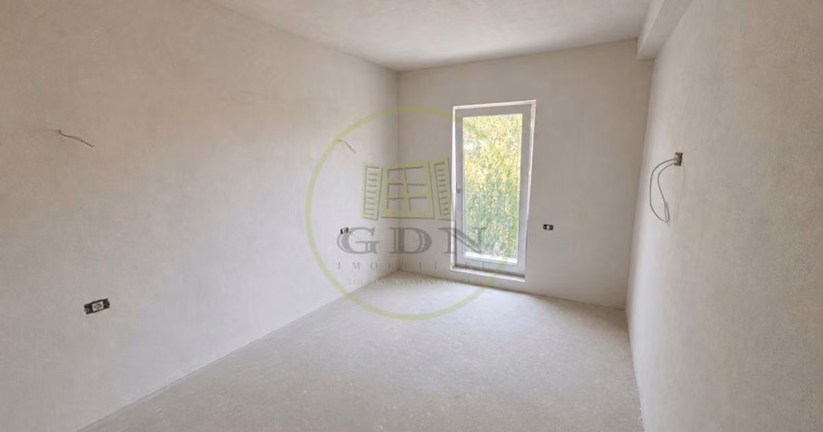 Apartament de vânzare cu 2 camere în zona Străulești, Sector 1