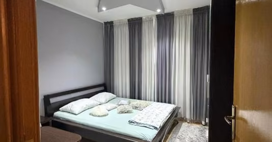 Apartament Titan