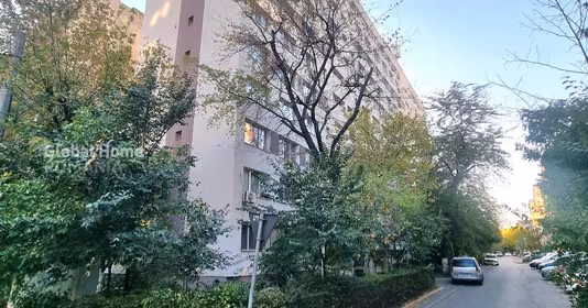 Apartament Militari