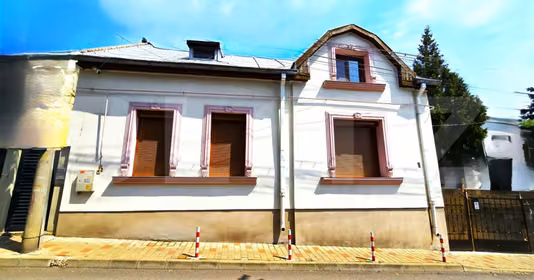 Casă Centru
