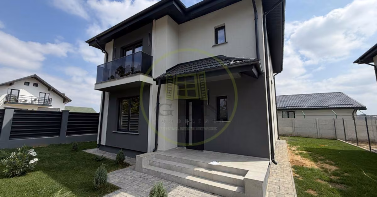 Casă individuală de vânzare cu 5 camere în Cârcea
