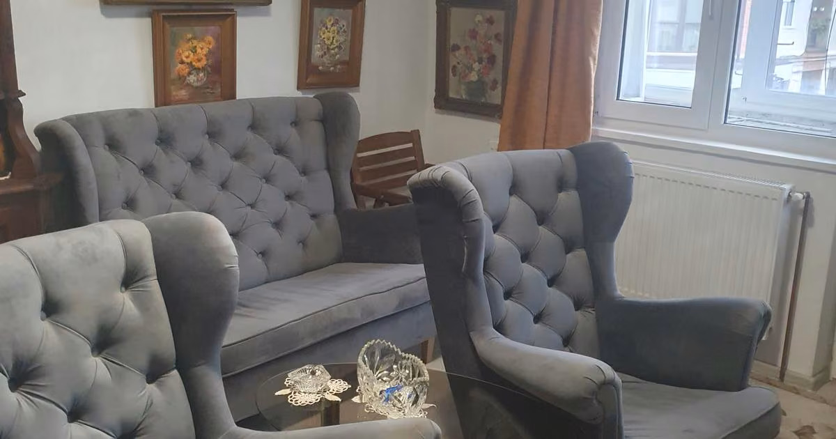 Apartament de vânzare cu 2 camere în Băile Govora