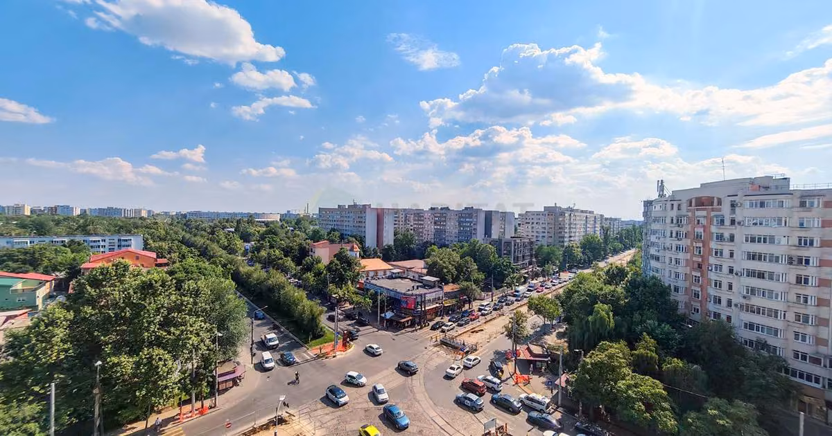 Apartament de vânzare cu 2 camere, mobilat în zona Titan, Sector 3