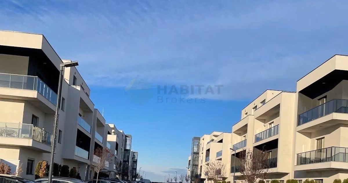 Apartament de vânzare cu 2 camere în Tunari