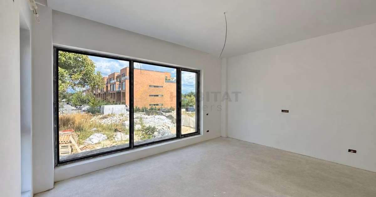 Apartament de vânzare cu 2 camere în Tunari