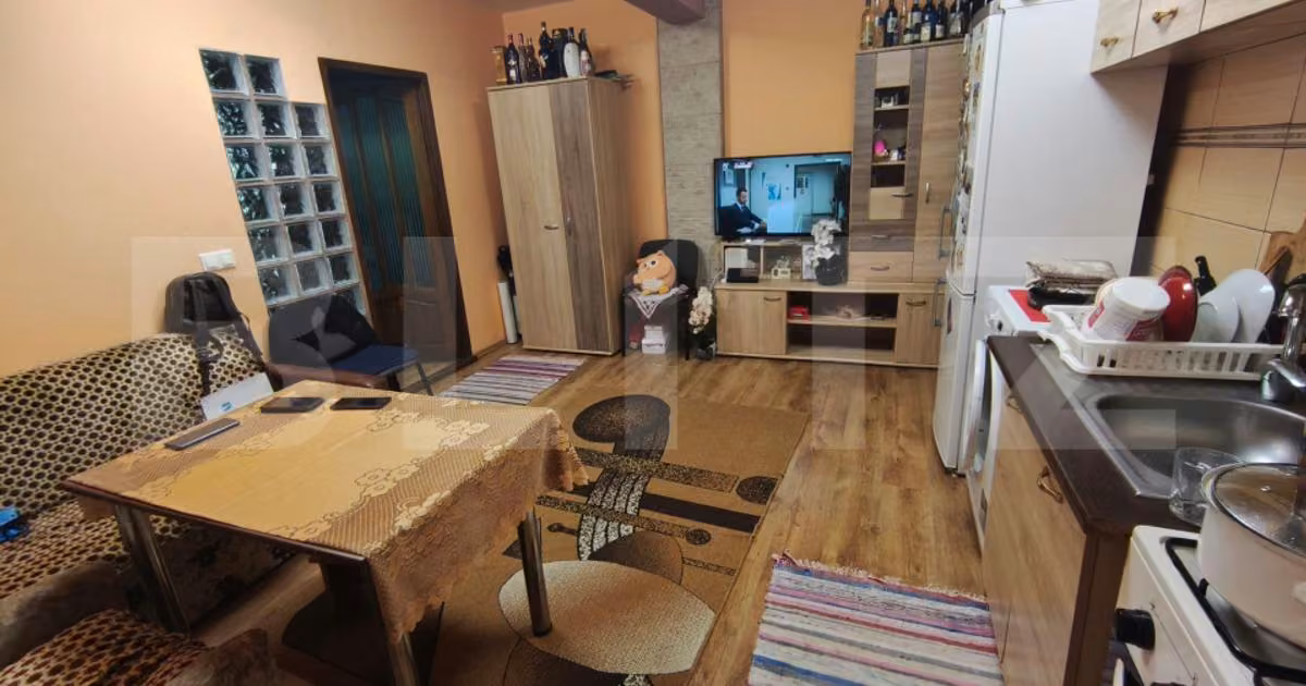 Apartament de vânzare cu 2 camere, mobilat în zona Mănăștur, Cluj-Napoca