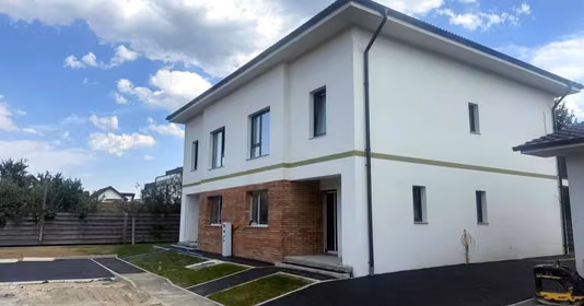 Apartament Florești