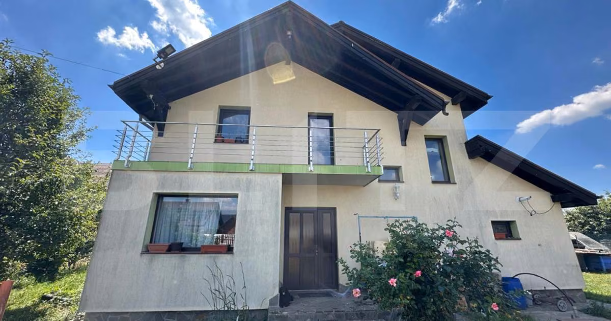 Casă individuală de vânzare cu 5 camere în zona Stupini, Brașov