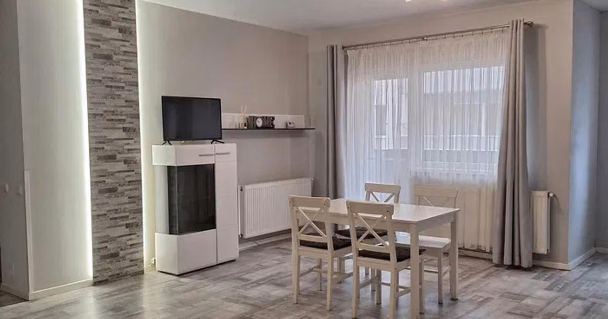 Apartament de vânzare cu 2 camere, mobilat în Florești