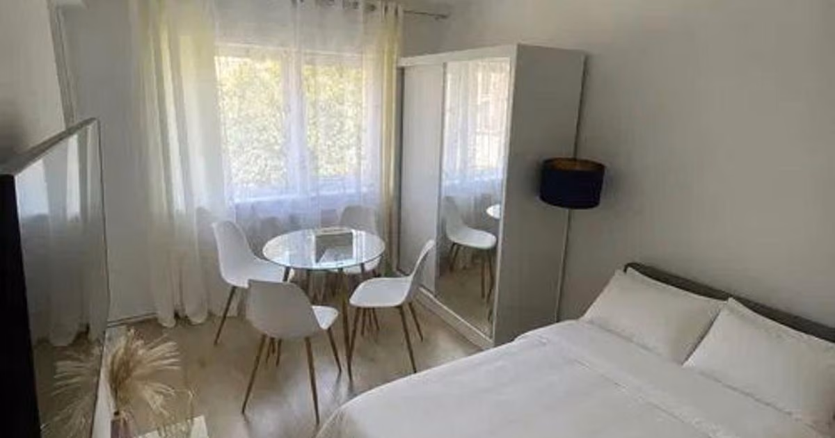 Garsonieră de vânzare, mobilată în zona Mărăști, Cluj-Napoca