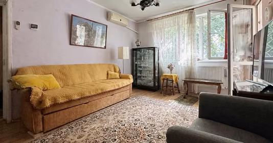 Apartament Titan