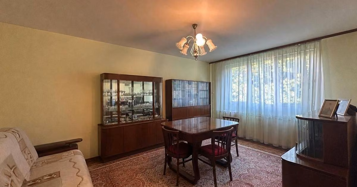 Apartament de vânzare cu 3 camere, mobilat în zona Brâncoveanu, Sector 4