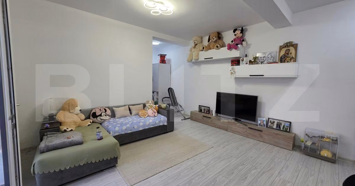 Apartament de vânzare cu 2 camere, mobilat în Giroc