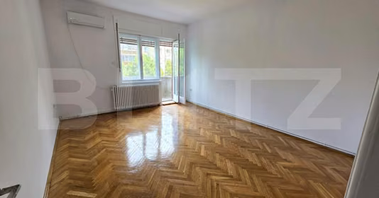 Apartament Cetate
