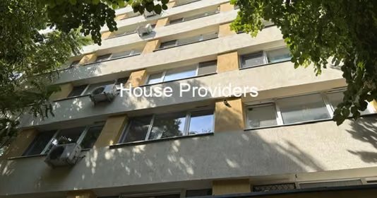 Apartament Titan