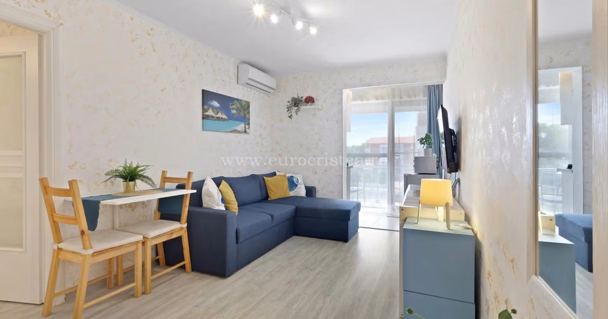 Apartament de vânzare cu 2 camere în Saturn
