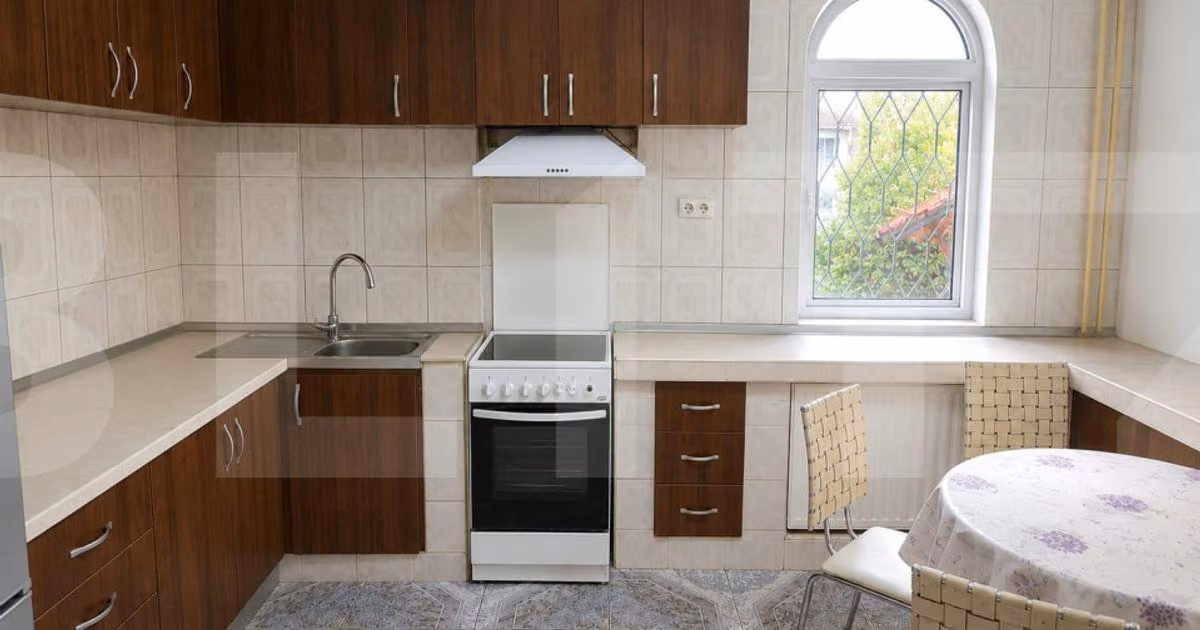 Apartament de vânzare cu 3 camere, mobilat în zona Girocului, Timișoara