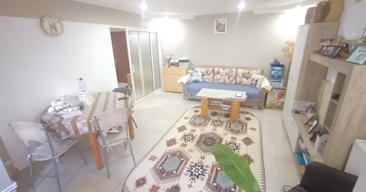 Apartament de vânzare cu 2 camere în zona Gării, Brăila