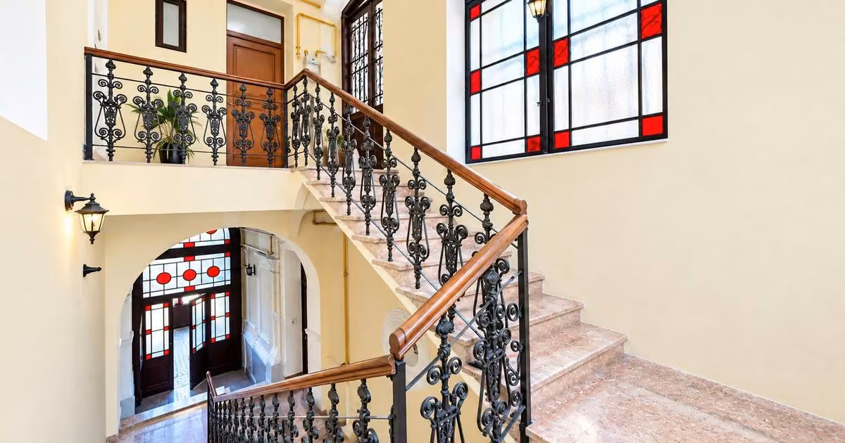 Apartament de vânzare cu 2 camere, mobilat în zona Central, Arad