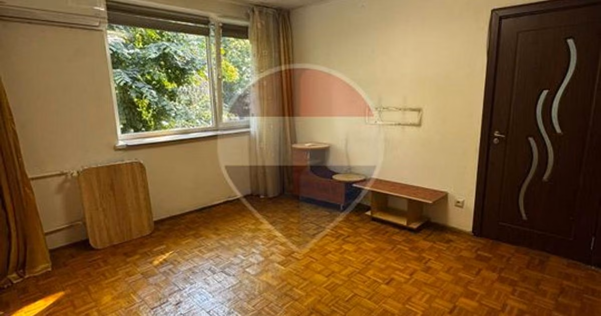 Apartament de vânzare cu 2 camere, mobilat în zona Brazda lui Novac, Craiova
