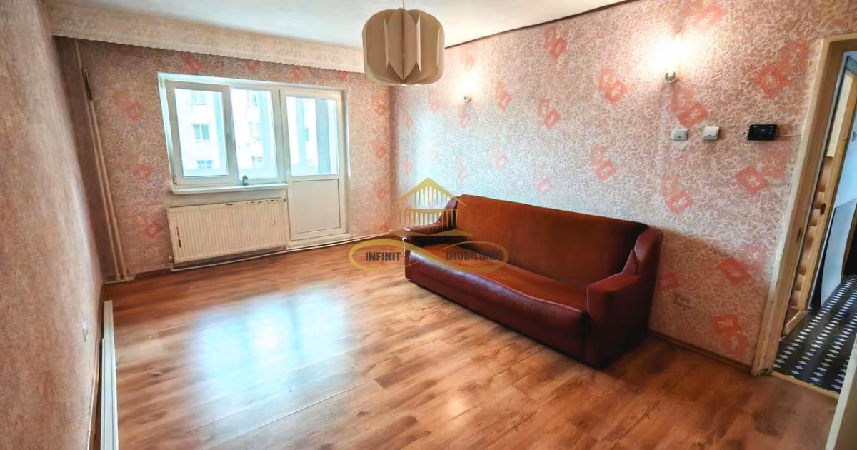 Apartament de vânzare cu 2 camere în zona Narcisa, Bacău