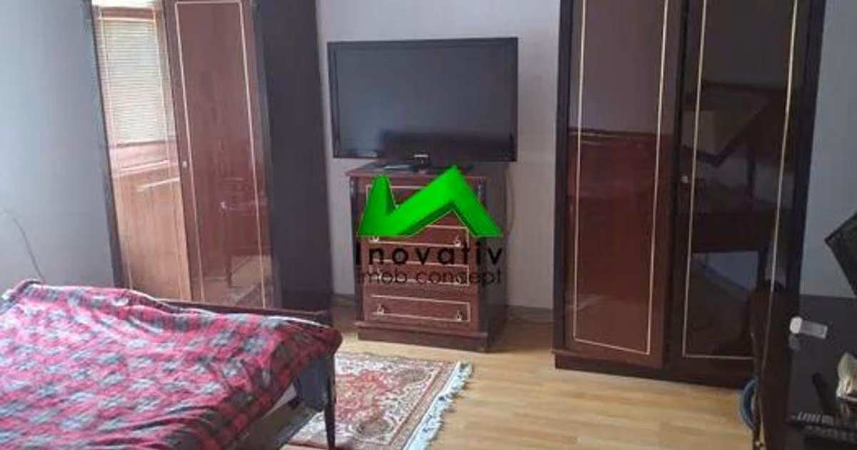 Casă de vânzare cu 3 camere în zona Lazaret, Sibiu