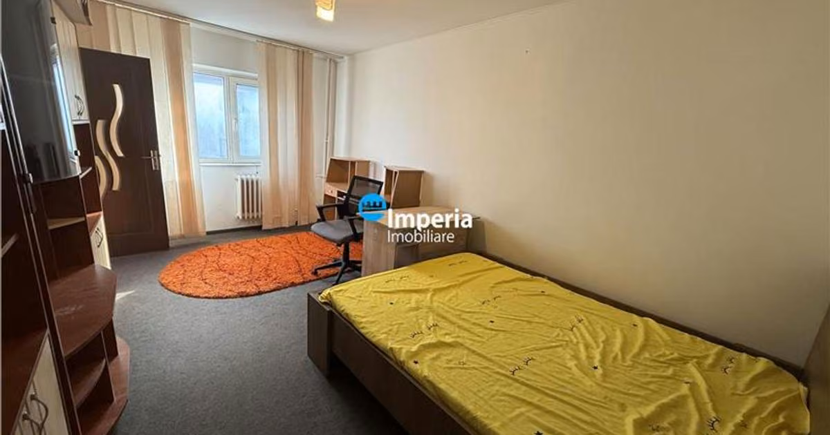 Apartament de vânzare cu 2 camere în zona Podul de Fier, Iași