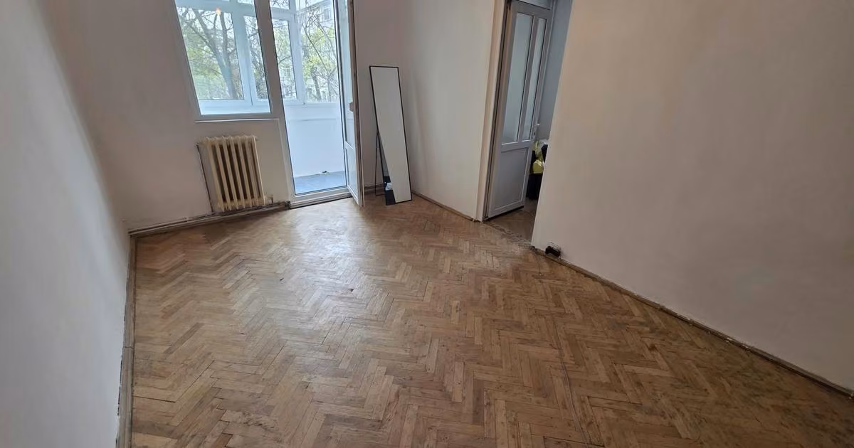 Apartament de vânzare cu 3 camere în zona Alexandru cel Bun, Iași