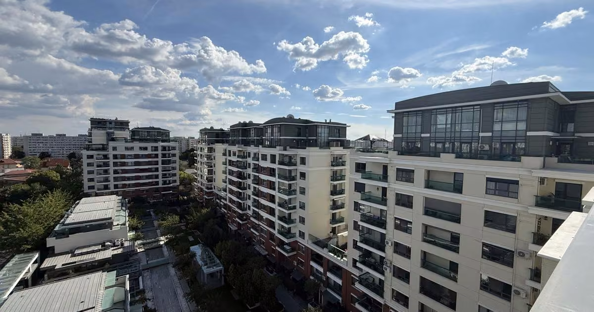 Penthouse de vânzare cu 5 camere în zona Lacul Tei, Sector 2