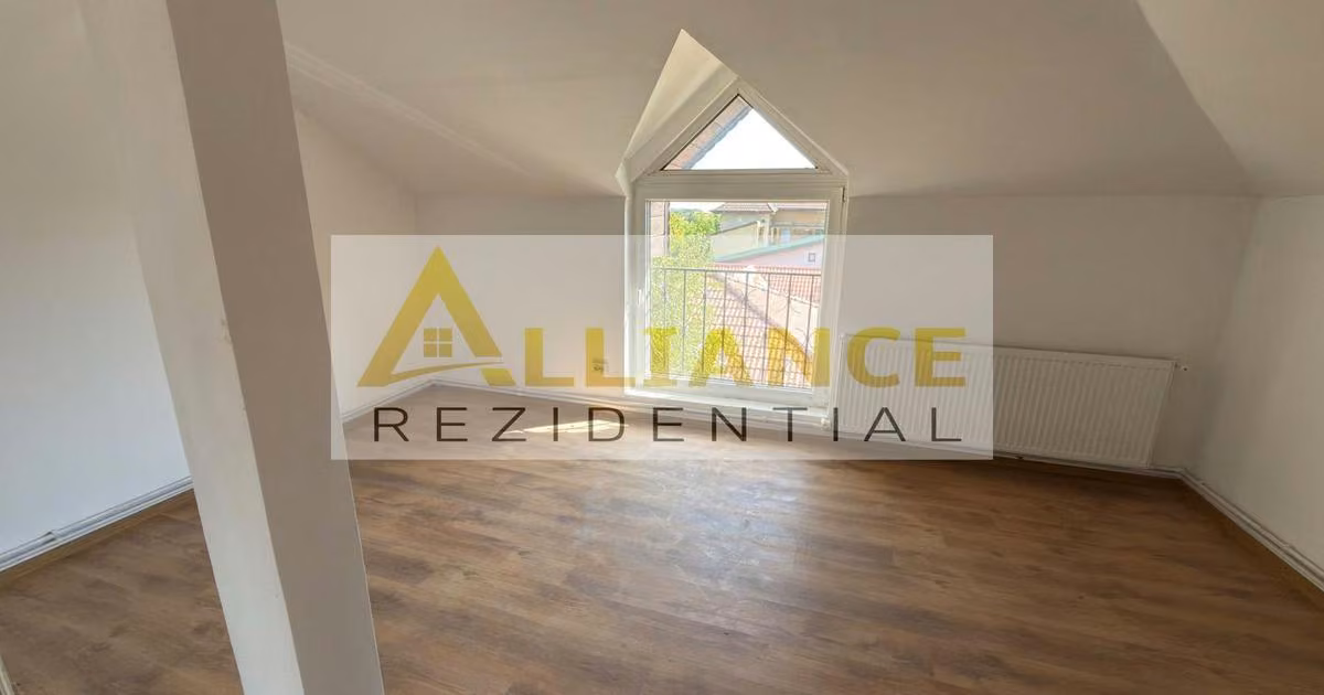 Casă individuală de vânzare cu 14 camere în Cățelu