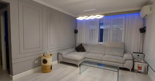 Apartament Titan