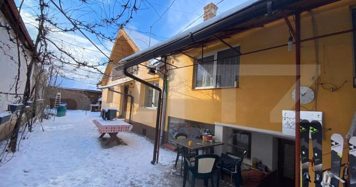 Casă individuală de vânzare cu 10 camere, mobilată în zona Griviței, Brașov