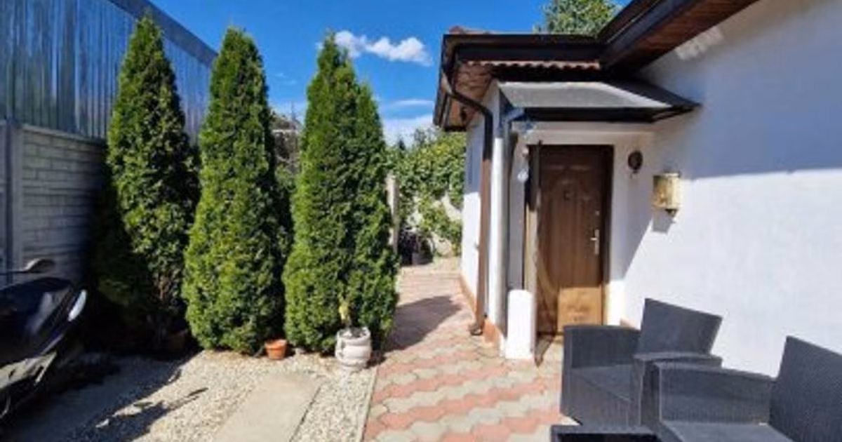 Casă individuală de vânzare cu 2 camere, mobilată în zona Colentina, Sector 2