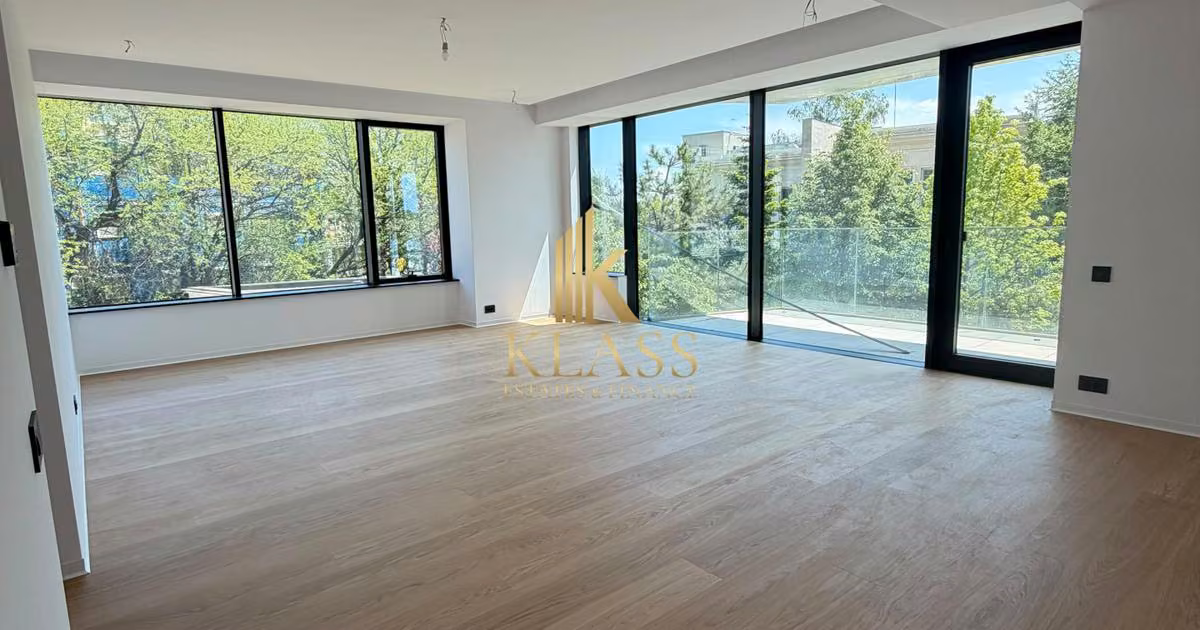 Apartament de vânzare cu 4 camere în zona Floreasca, Sector 1