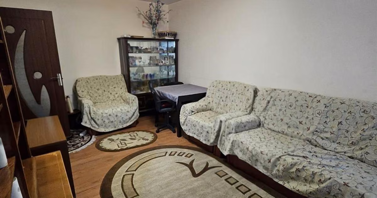 Apartament de vânzare cu 3 camere în zona Chișinau, Sector 2